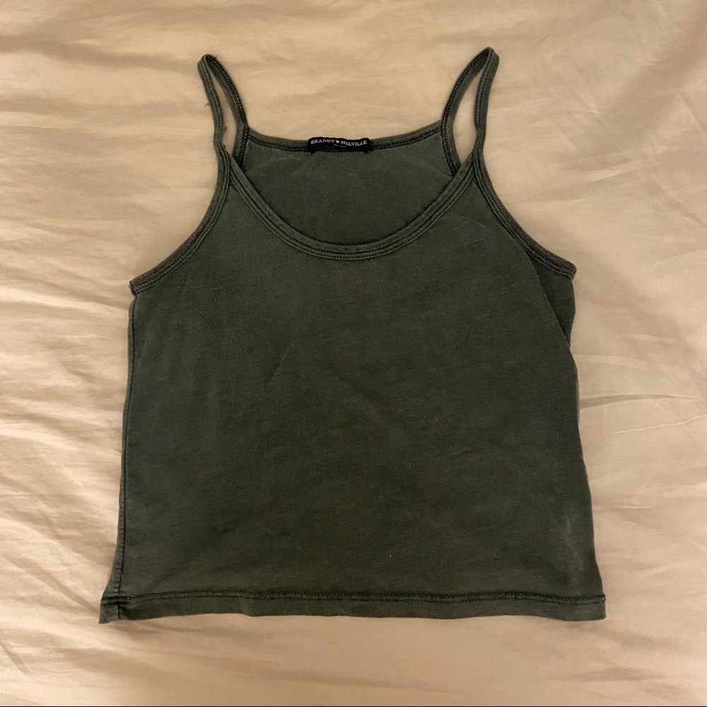 ❤️ cutest brandy melville tank